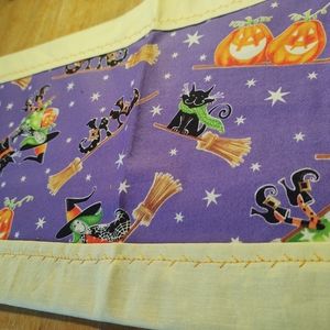 Witches and Black cat table runner